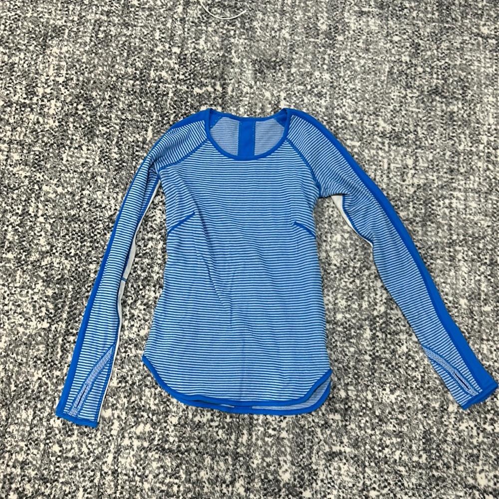 Lululemon long sleeve top